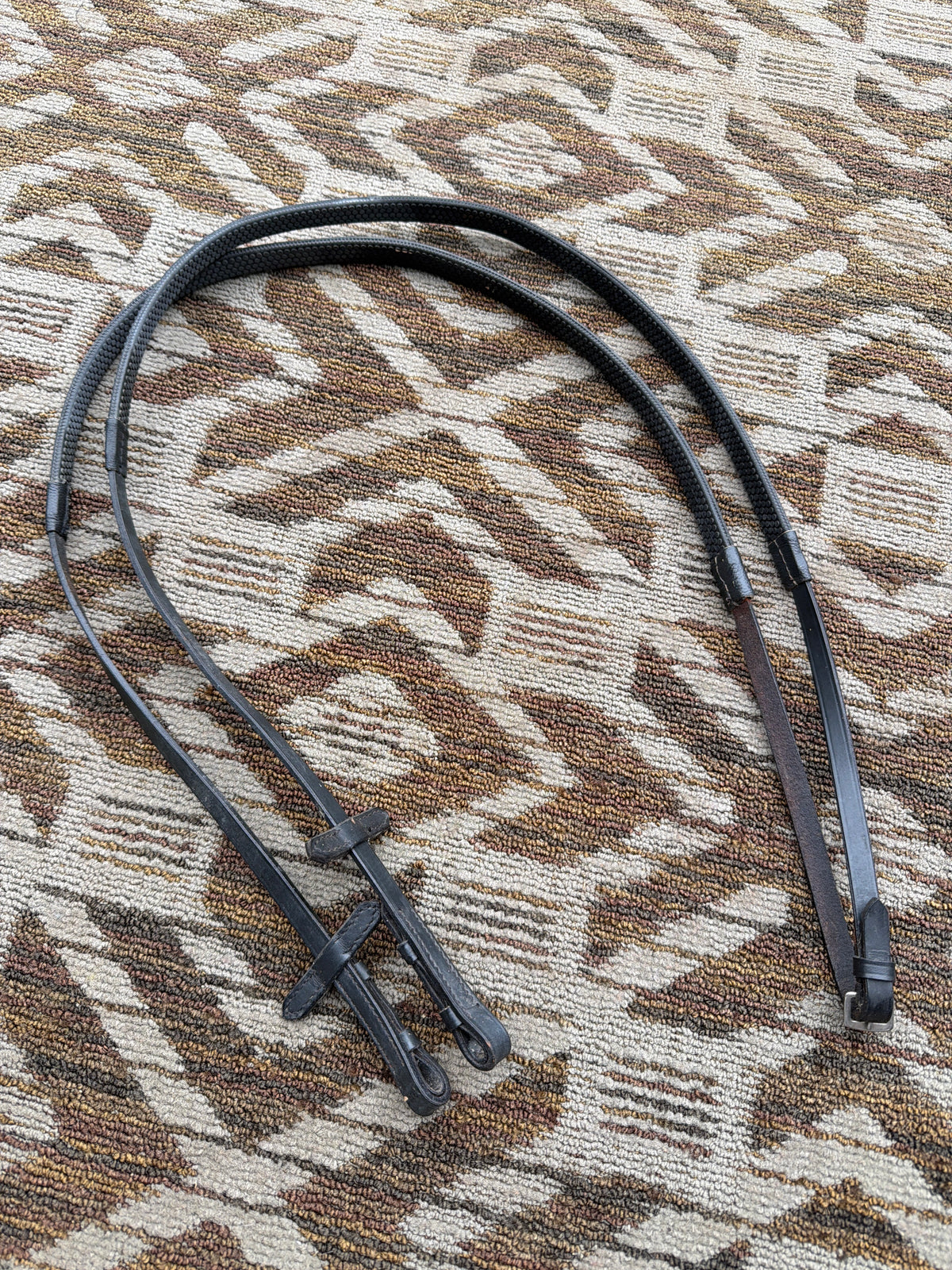Black Rubber Reins