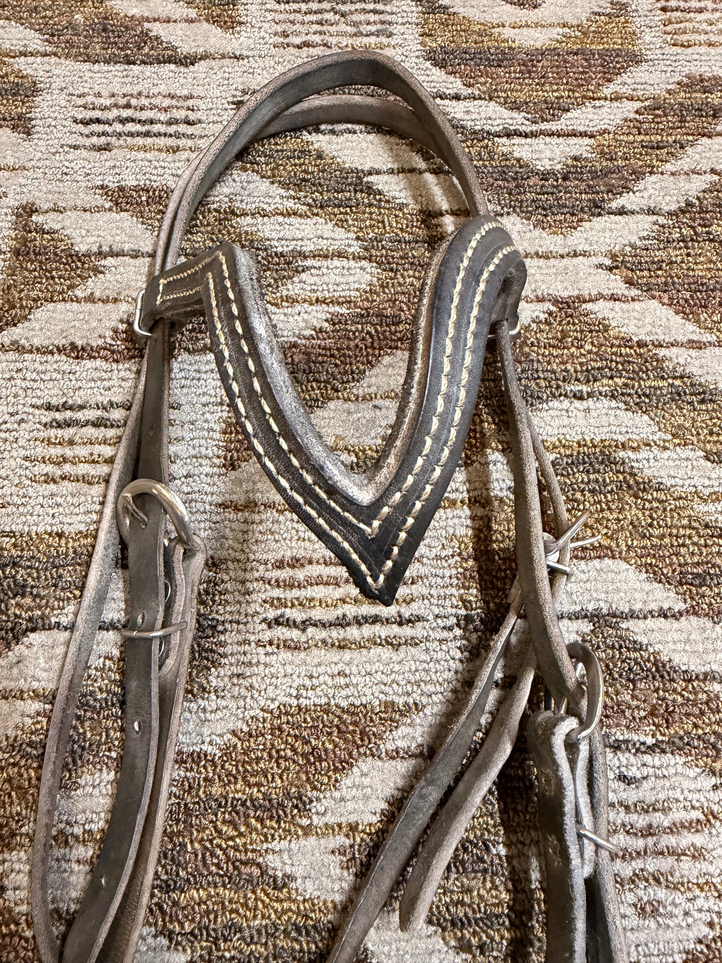 Black Headstall w/ Shaped Browband