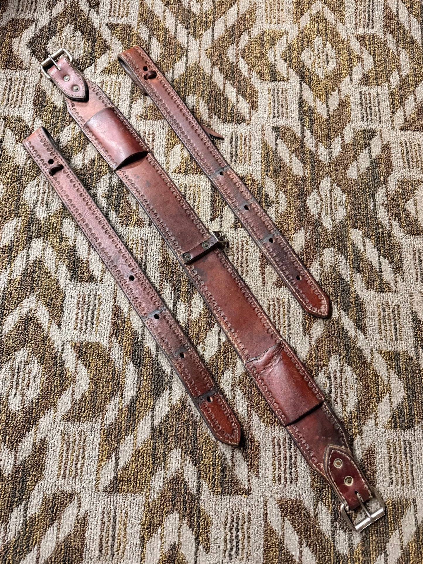 Soft Tooled Back Cinch Set