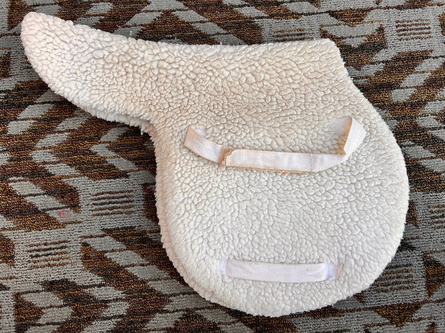 Roma Equi-Fleece Fitted Pad