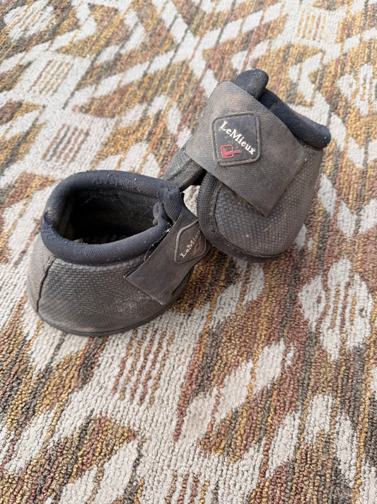 LeMieux No Turn Bell Boots