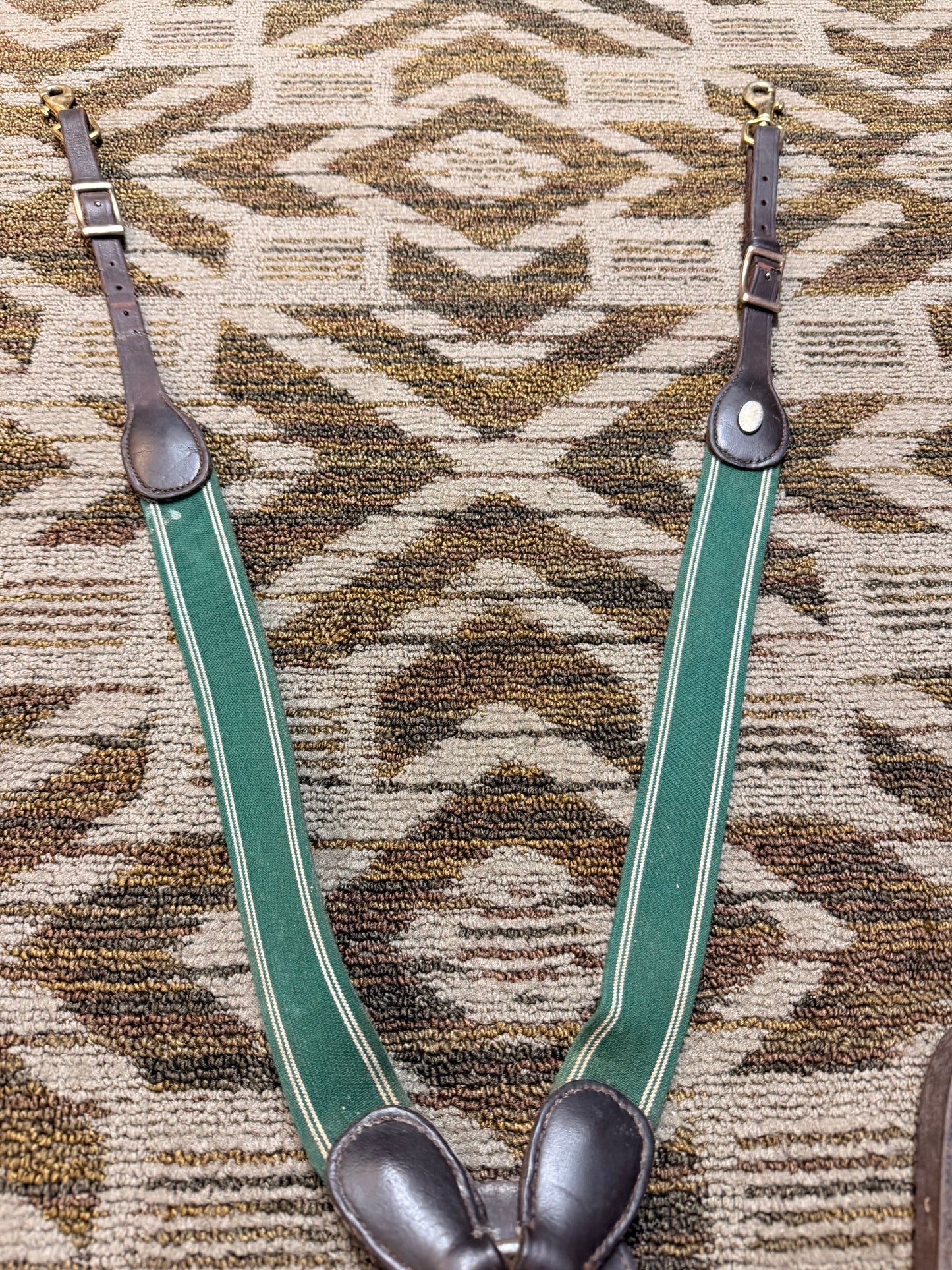 Green Elastic Breastplate