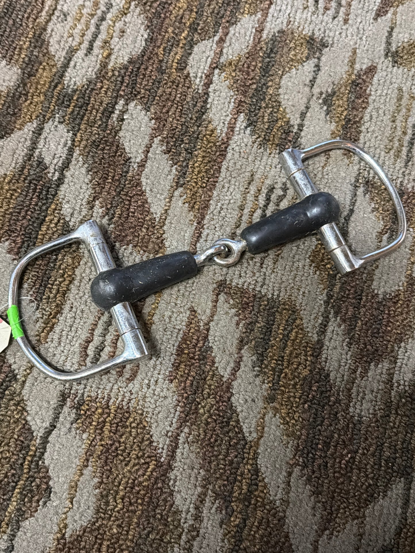 Rubber D Ring - 5”