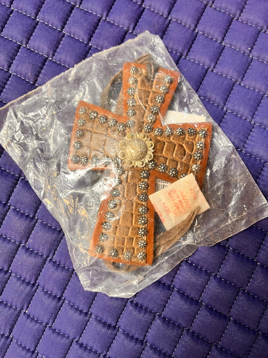 Cross Saddle Charm