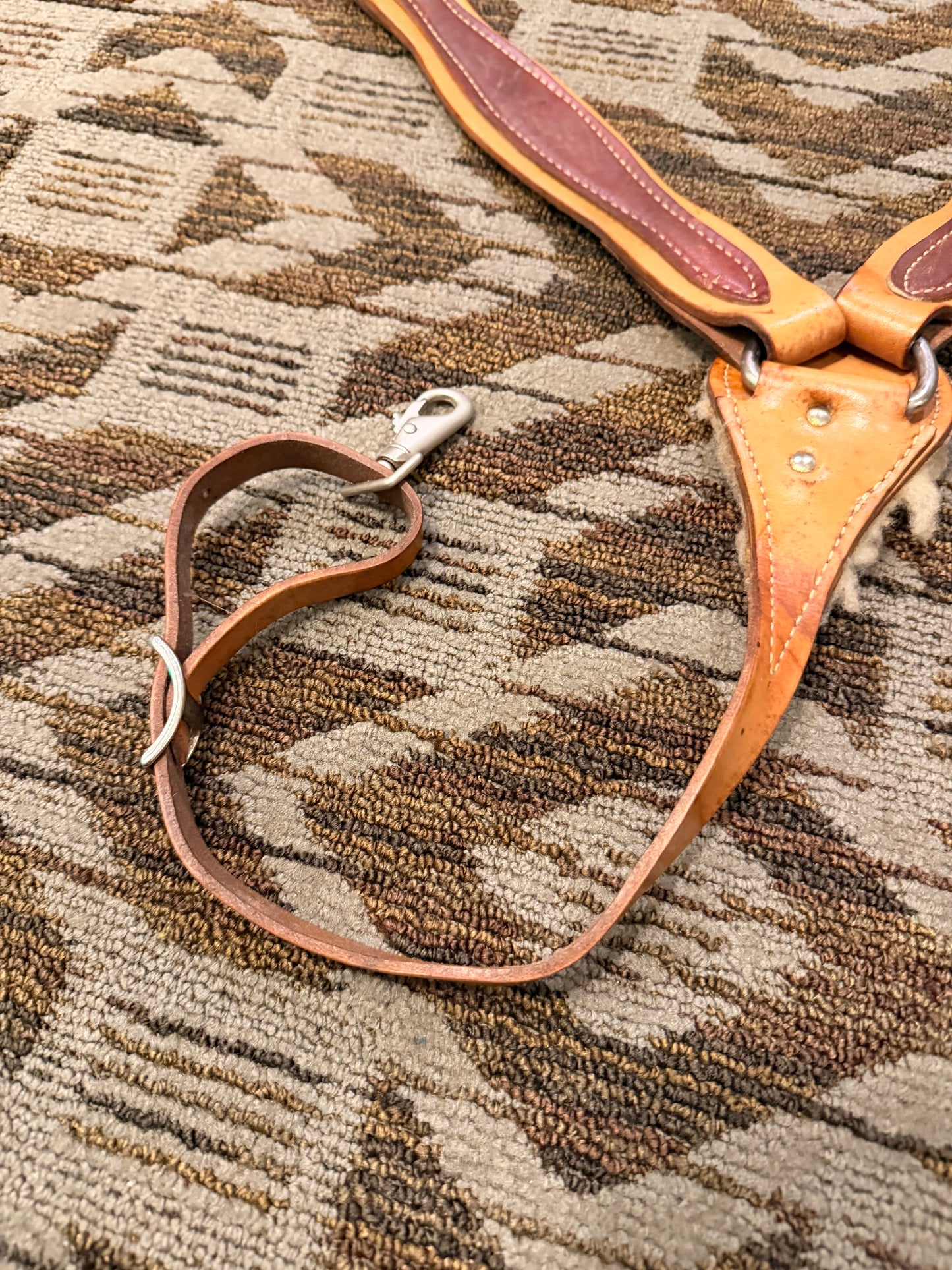 Two Toned Leather Breastcollar