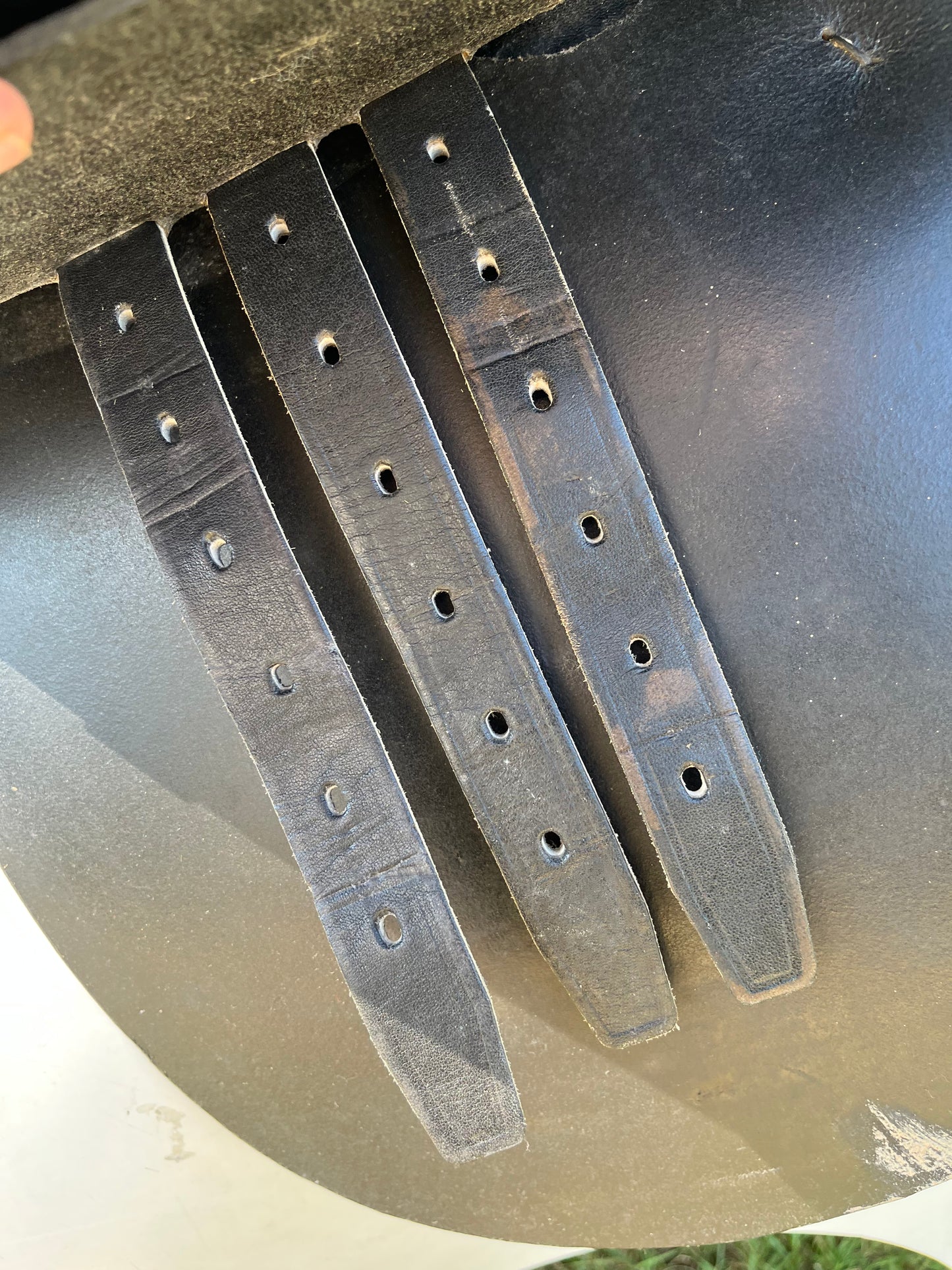 Courbette Close Contact Saddle