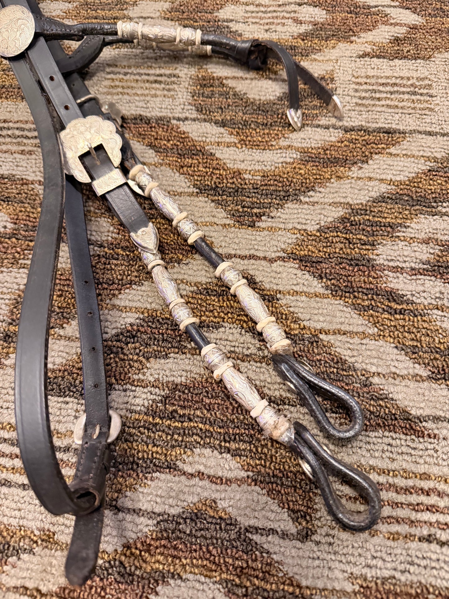 Black and Silver Rolled Show Headstall w/ Matching Reins