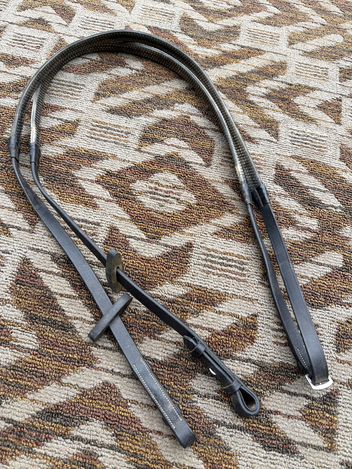 Black Rubber Reins