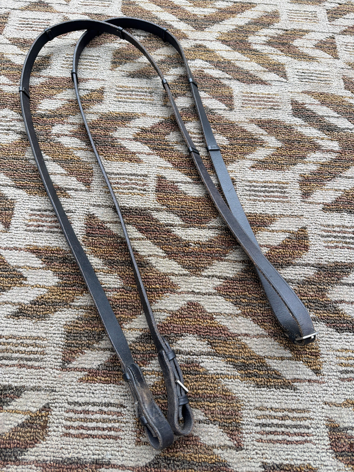 Black Reins w/ Hand Stops