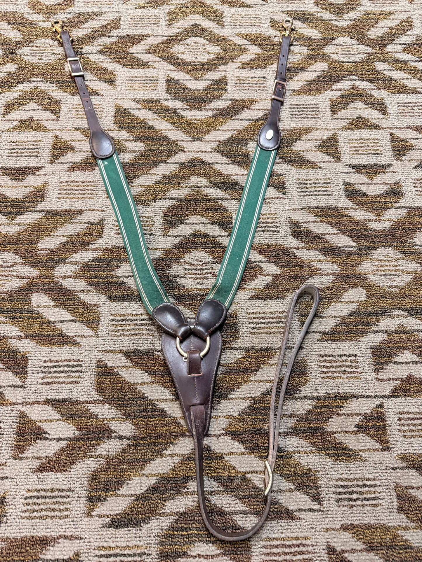 Green Elastic Breastplate