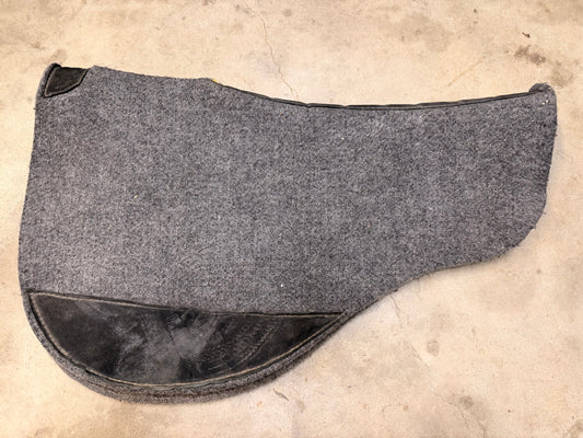 Toklat Felt Round Skirt Contoured Pad