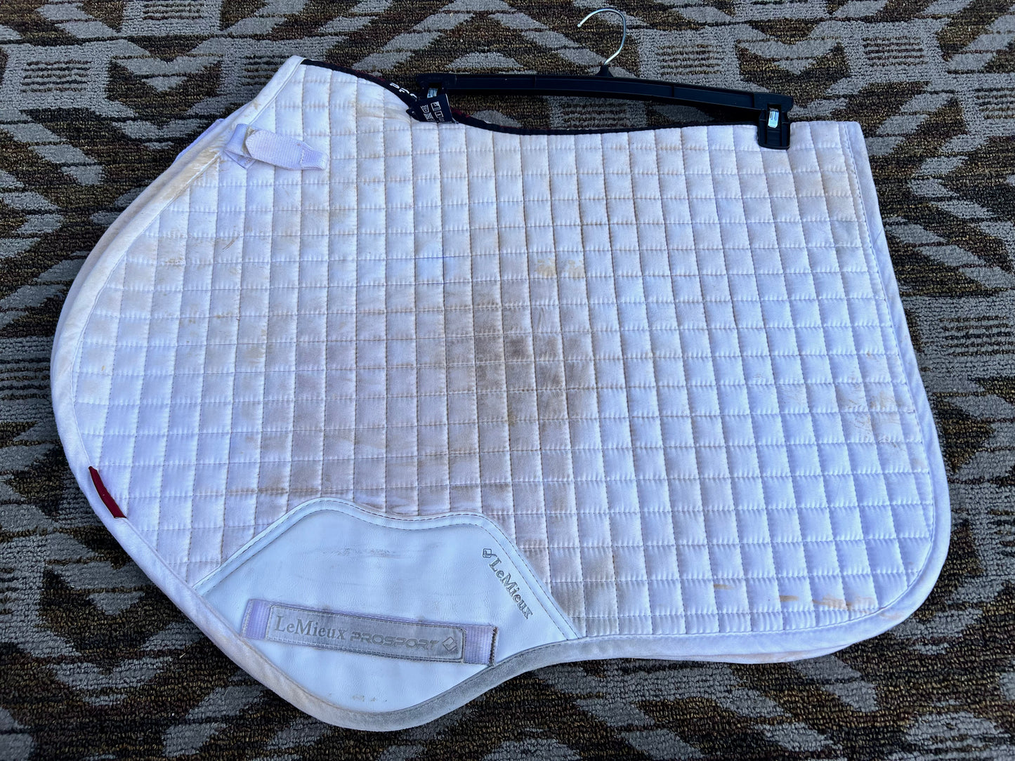 LeMieux White Suede Close Contact Pad