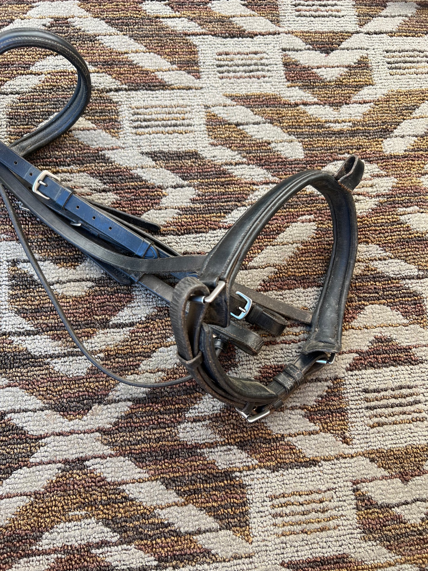 Red Barn Black Padded Shaped Bridle