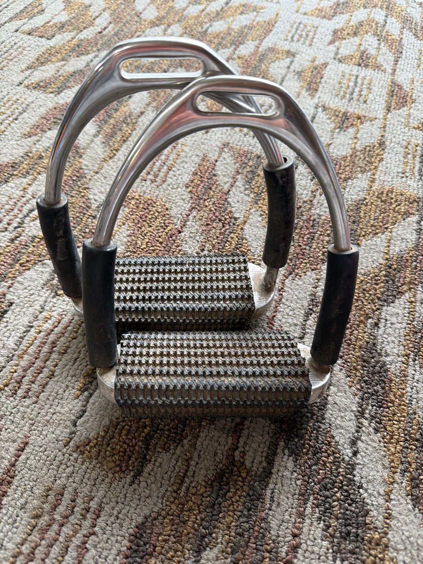 Jointed Grip Stirrups
