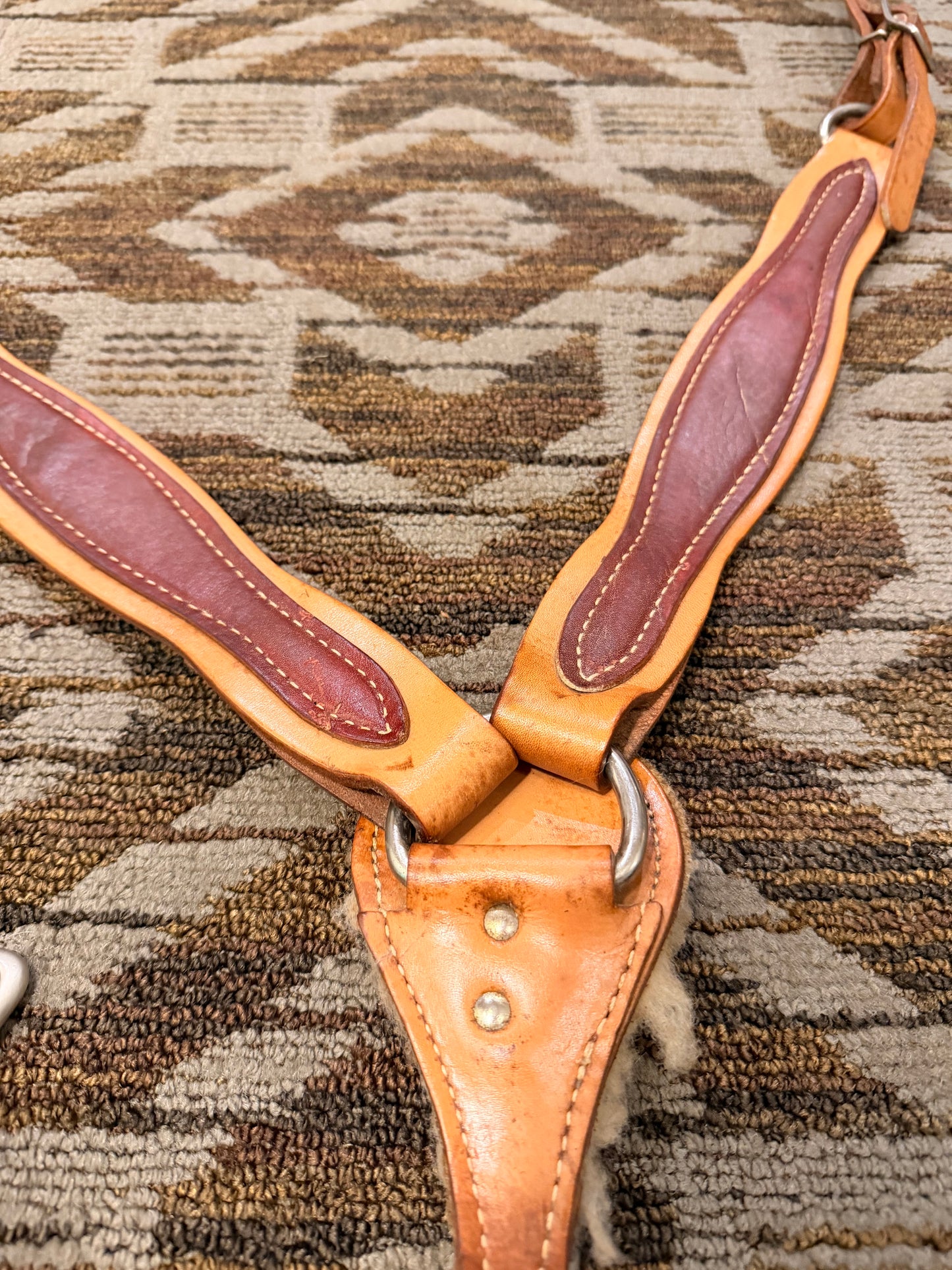 Two Toned Leather Breastcollar