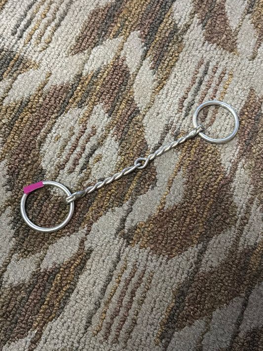 Twisted Loose Ring - 4.5”