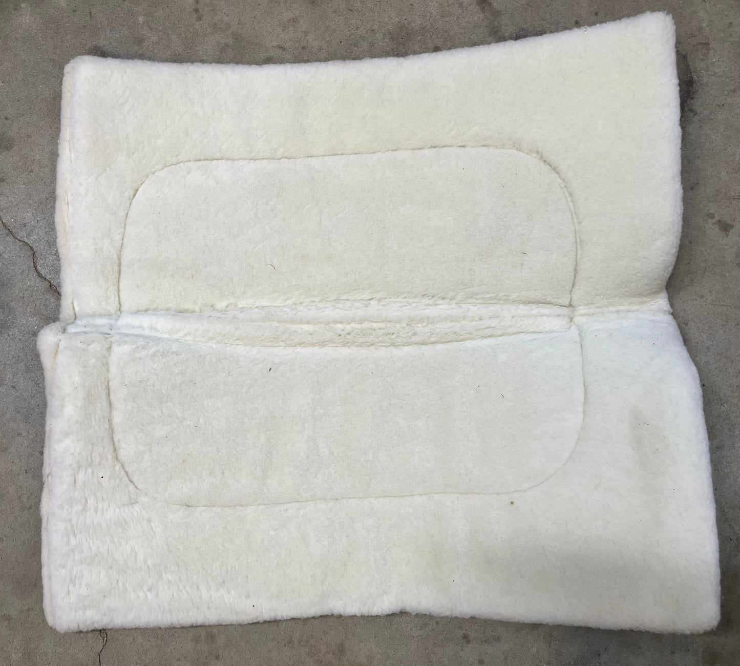 Diamond Wool Contoured Fleece Pad