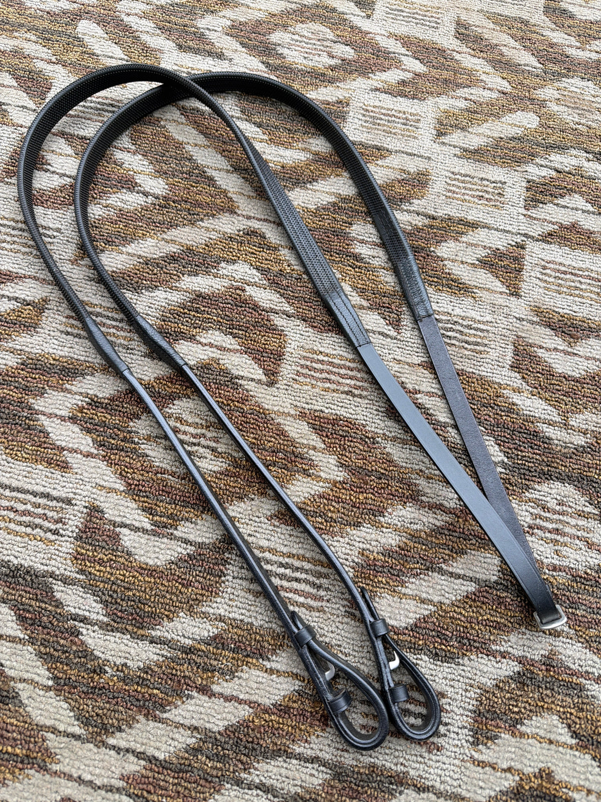 New Black Rubber Reins