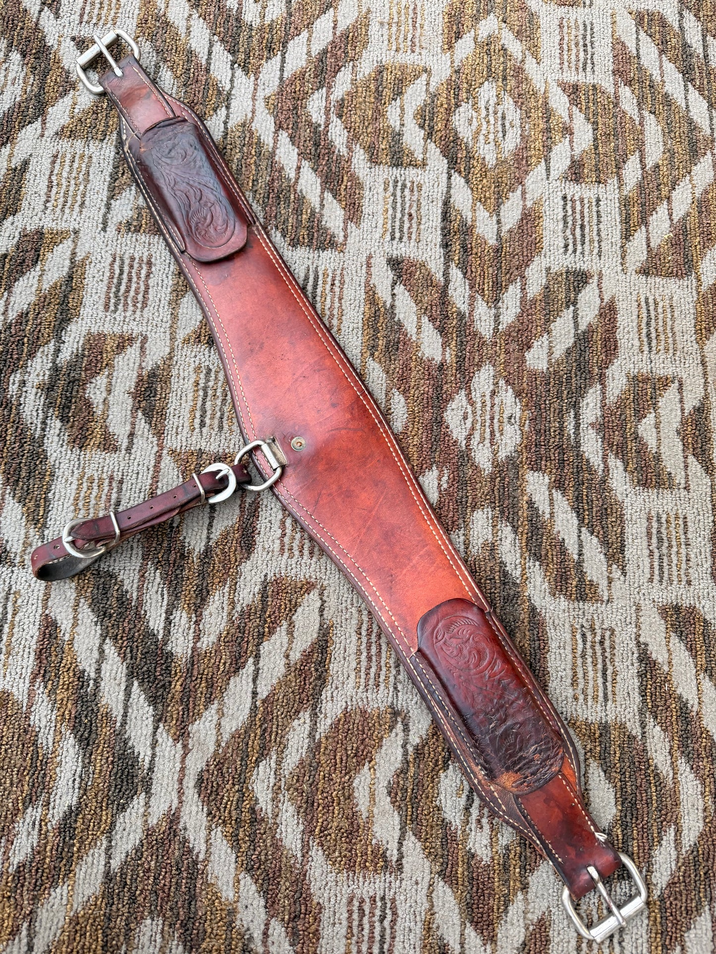 Shaped Tooled Back Cinch - 34”