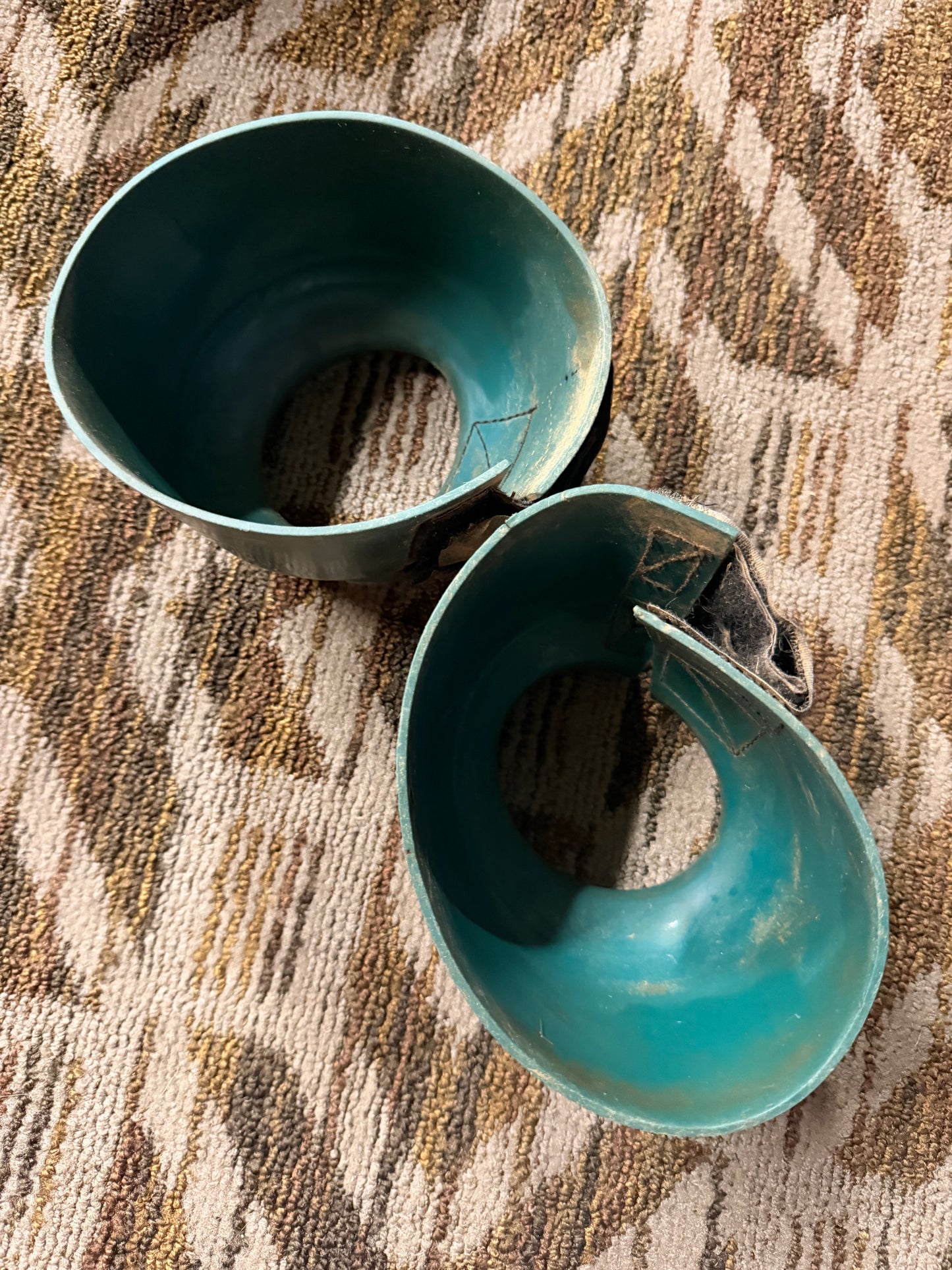 Velcro Bell Boots - L