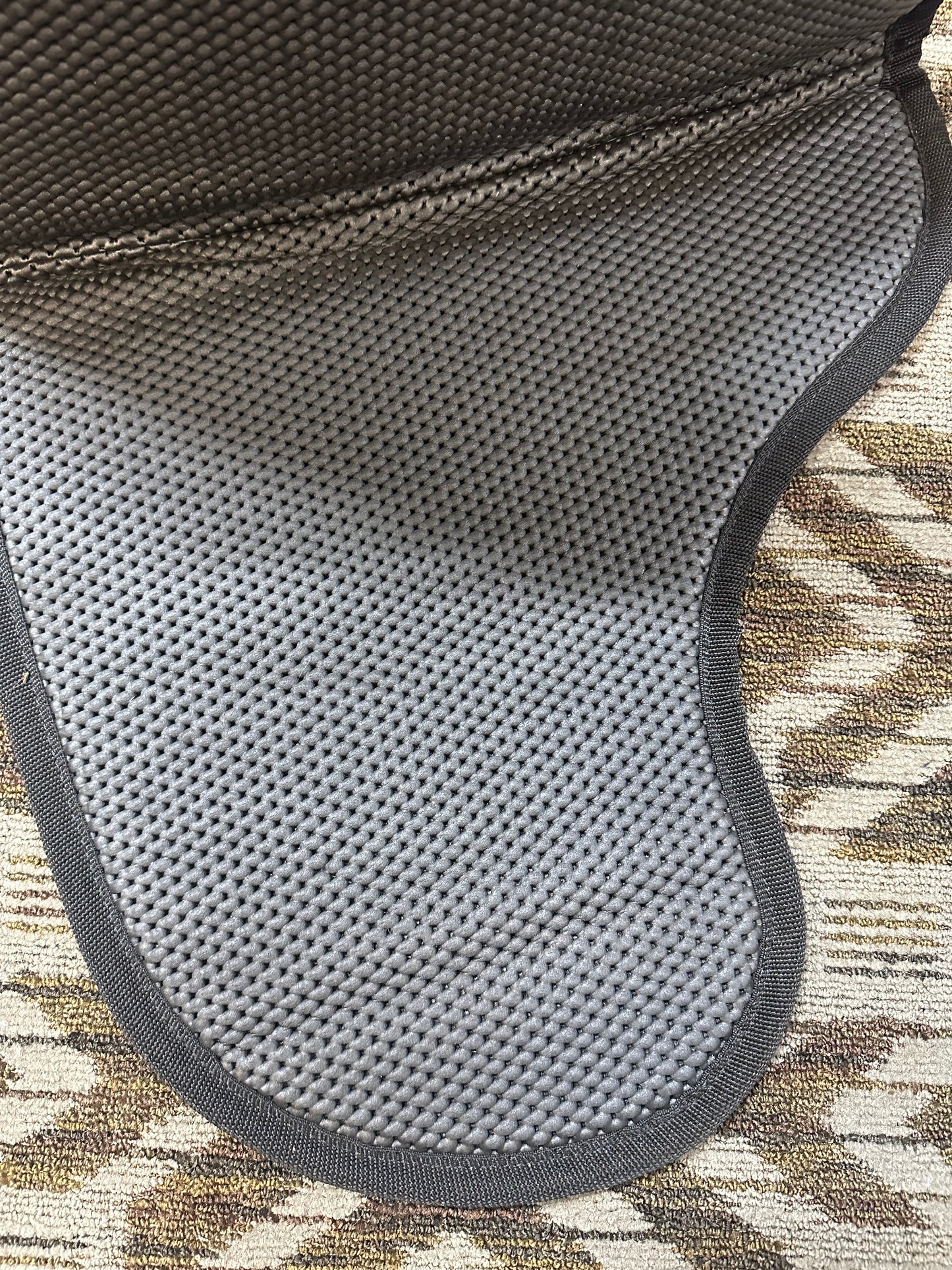 Kuda Neoprene Fitted Pad