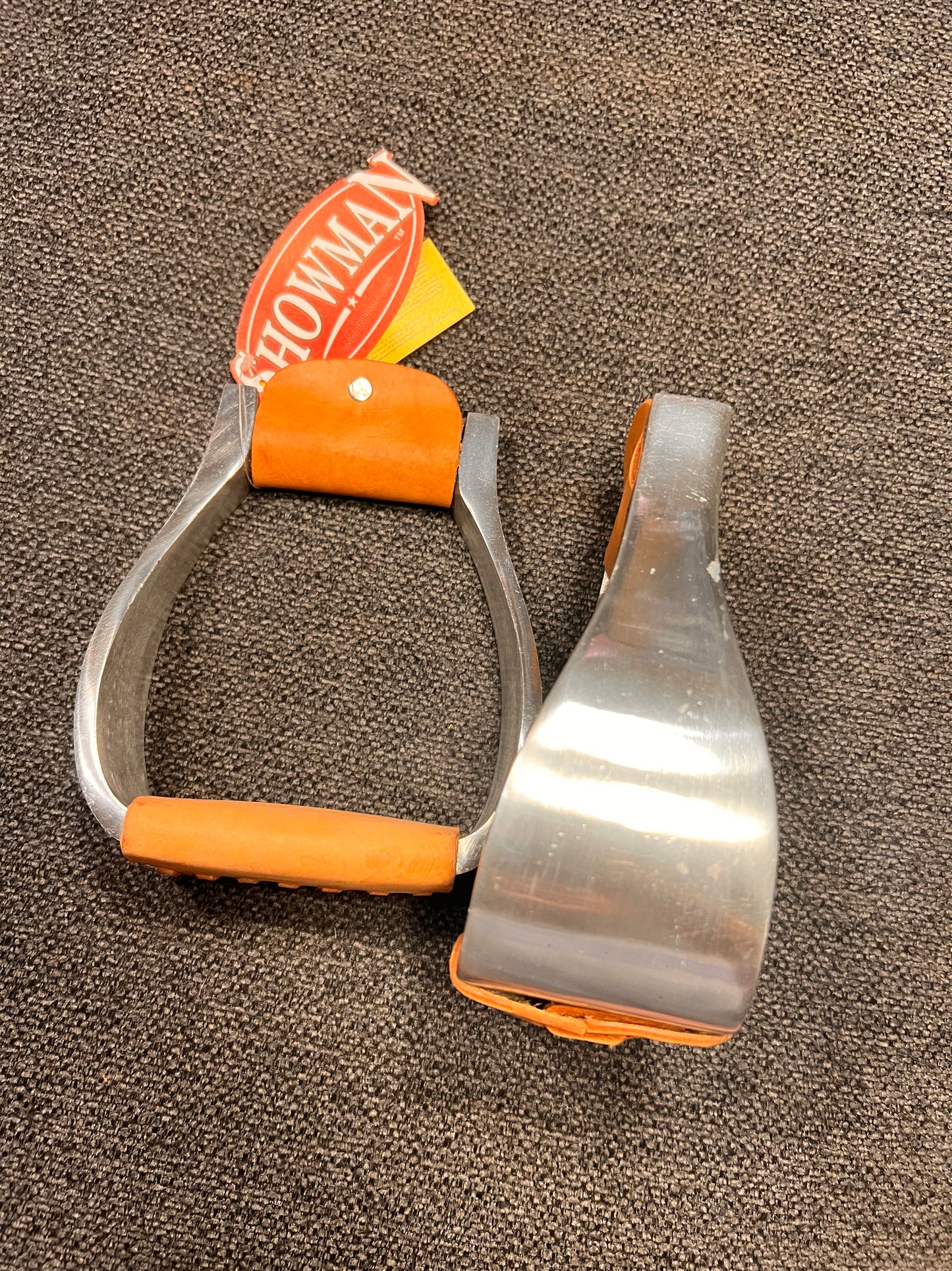 Showman Aluminum Stirrups