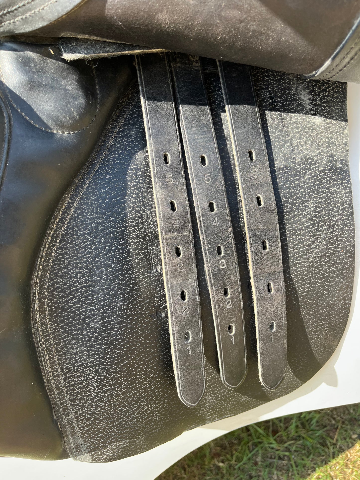 Supreme Jump Saddle
