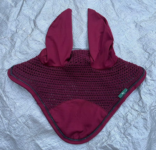Horseware Burgundy Bonnet