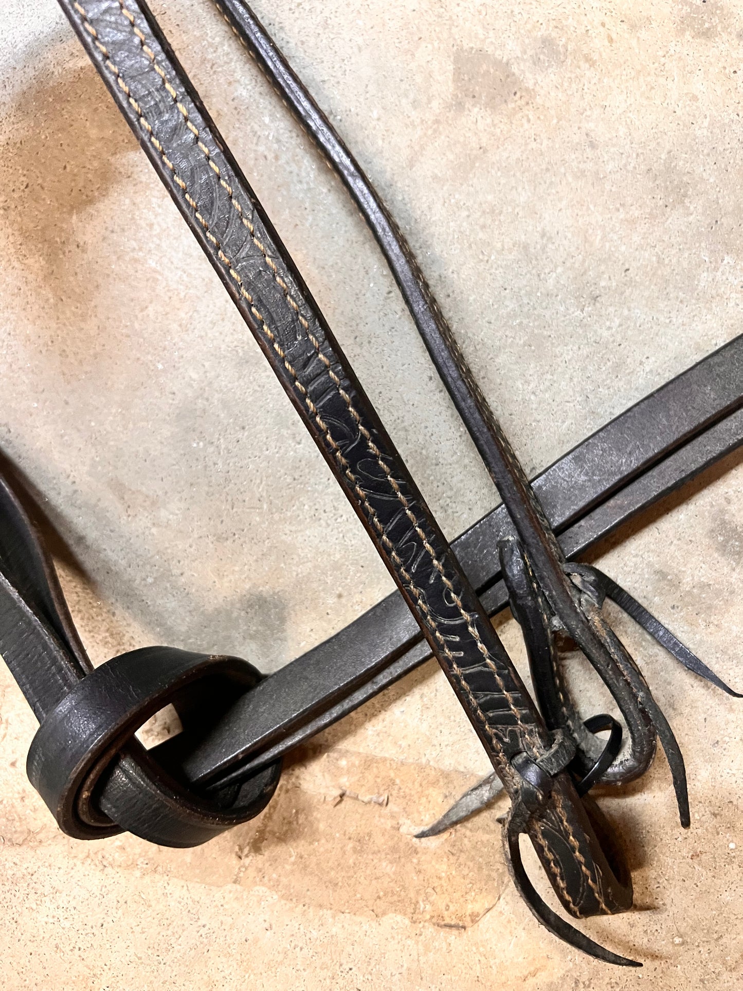 Black Tooled Split Reins