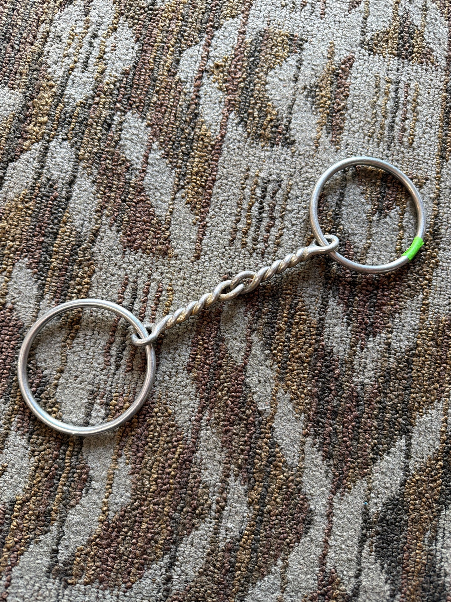 Twisted Loose Ring - 5”