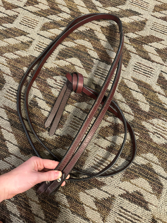 Red Dark Oil Split Reins
