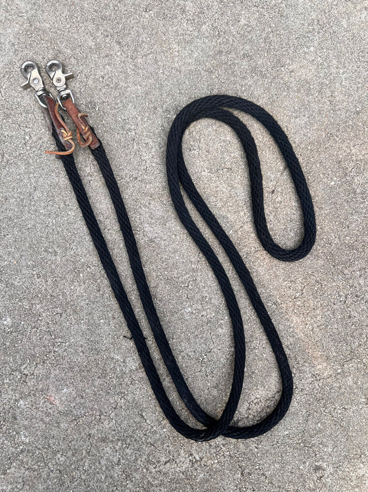 Black Loop Reins