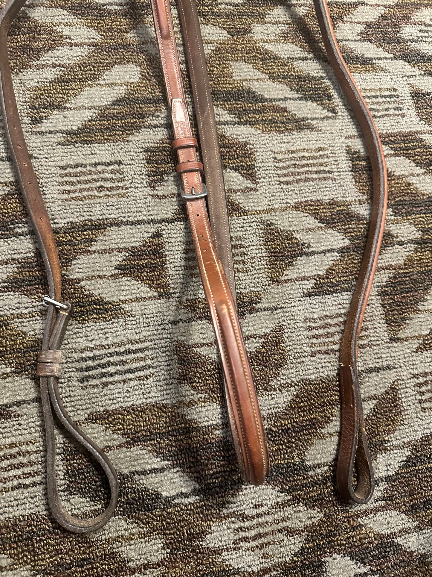 Circuit Standing Martingale