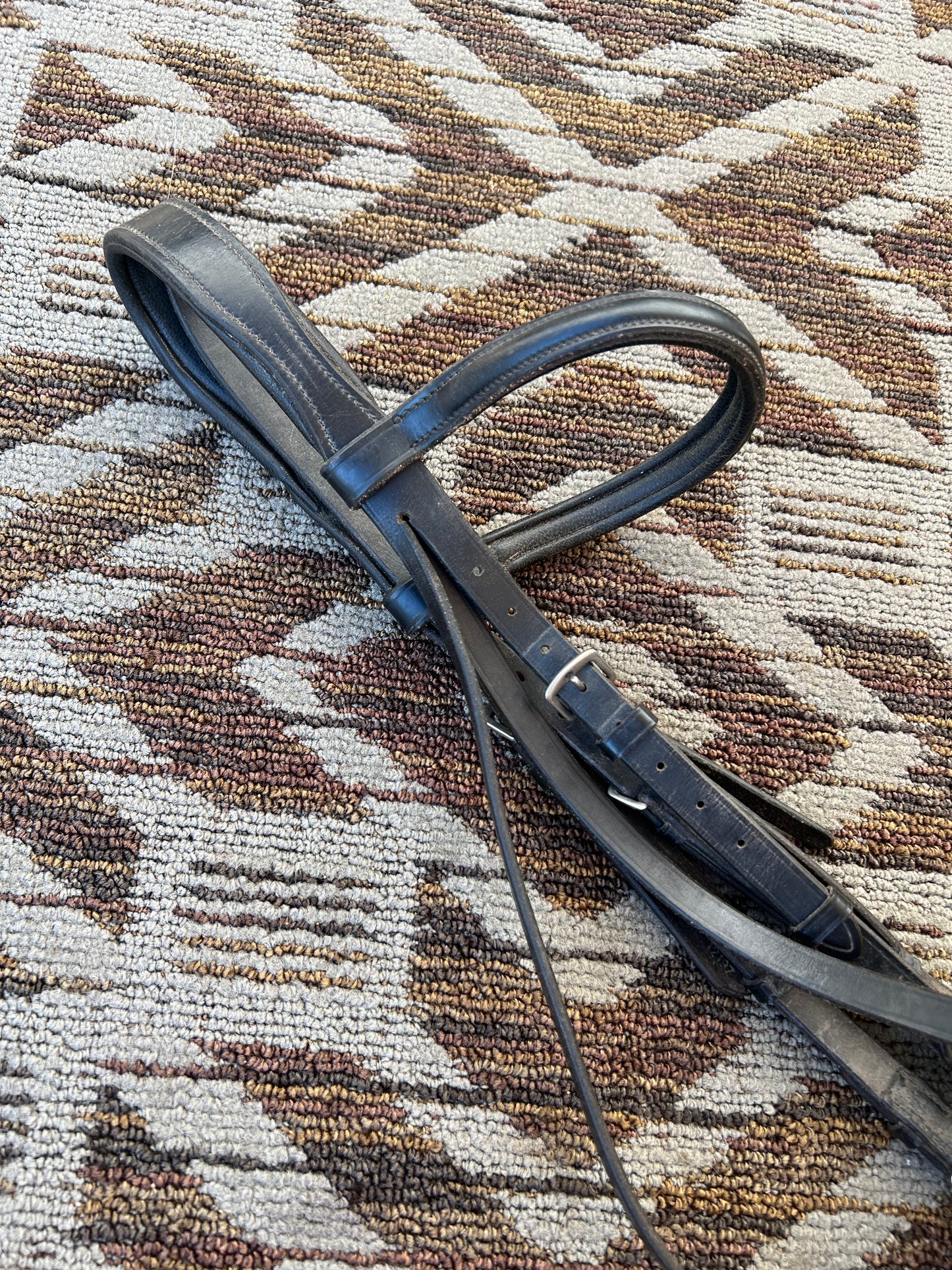 Red Barn Black Padded Shaped Bridle