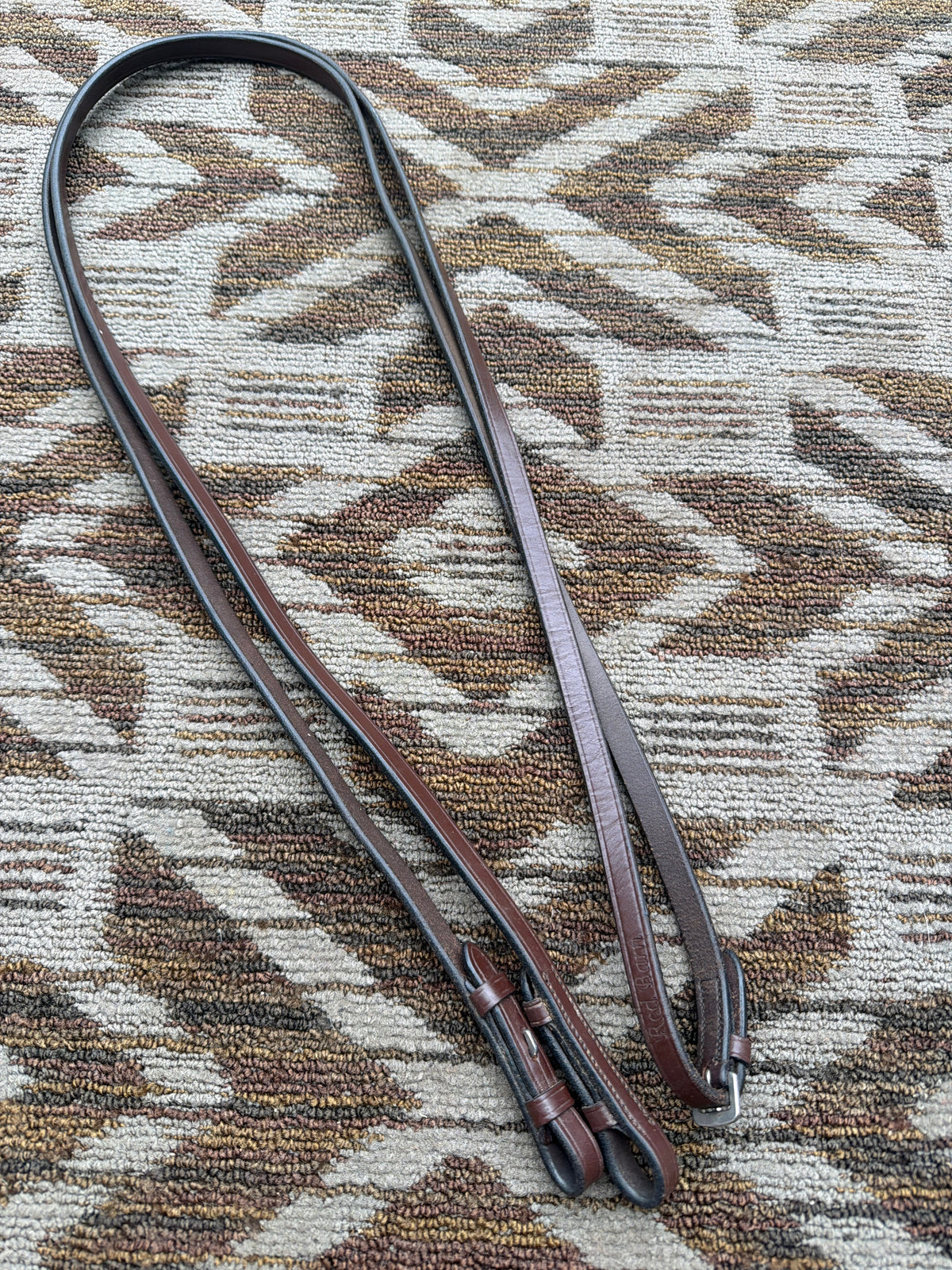 Red Barn Flat Reins