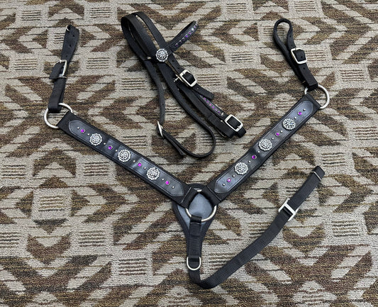 Blingy Nylon Tack Set