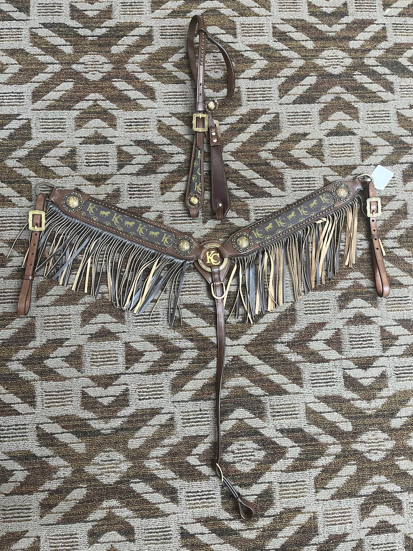 KC Fringe Tack Set