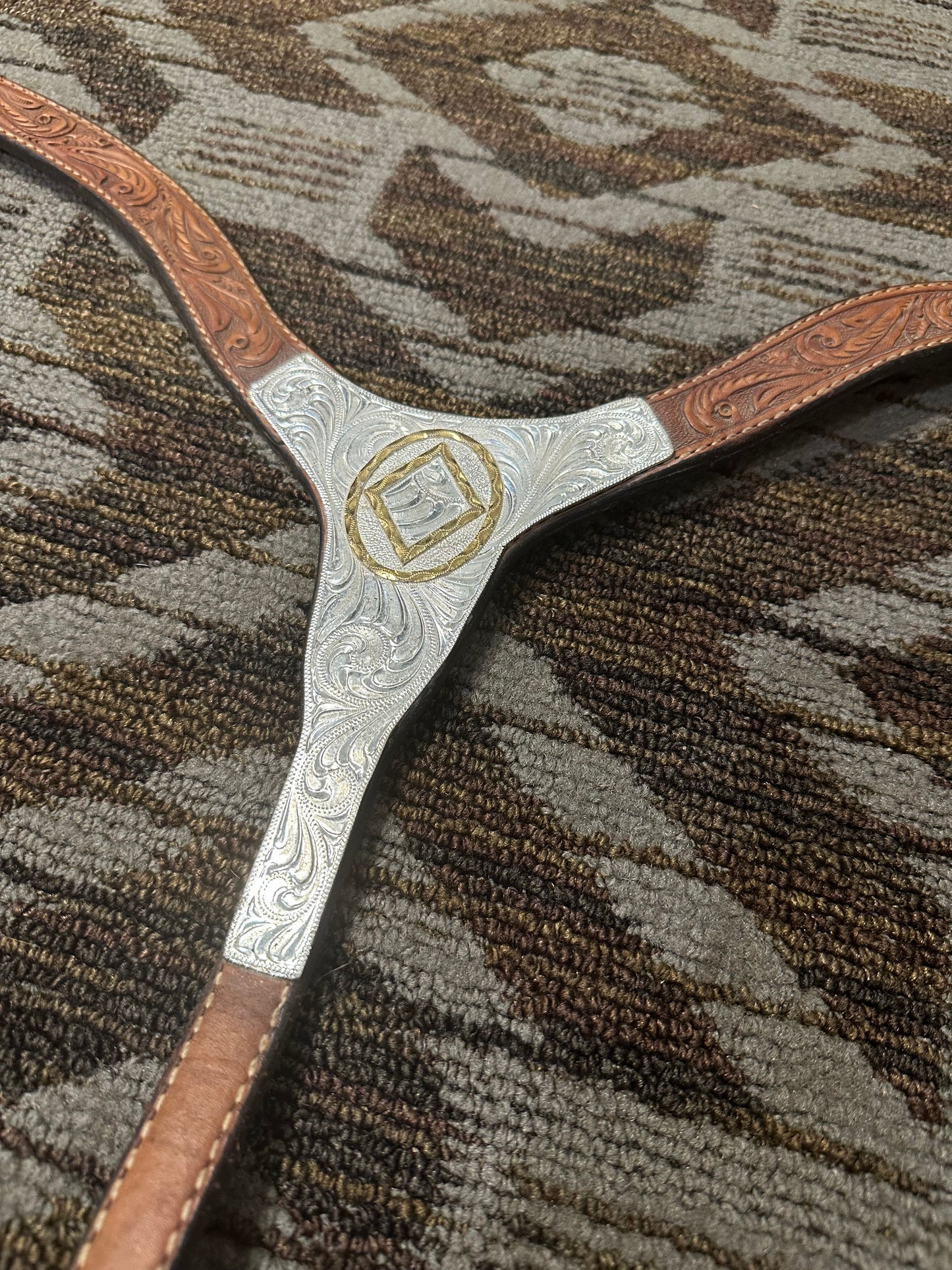 Circle Y Silver Breastcollar