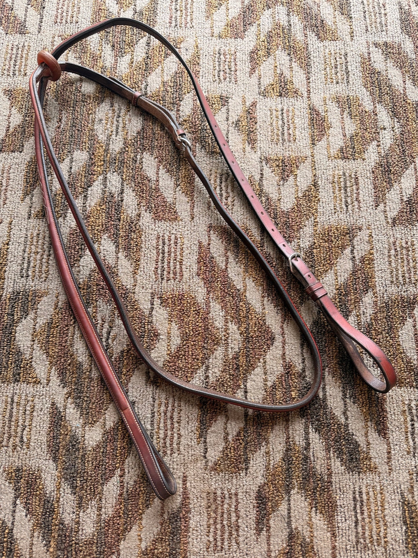 Aramas Fancy Stitched Standing Martingale