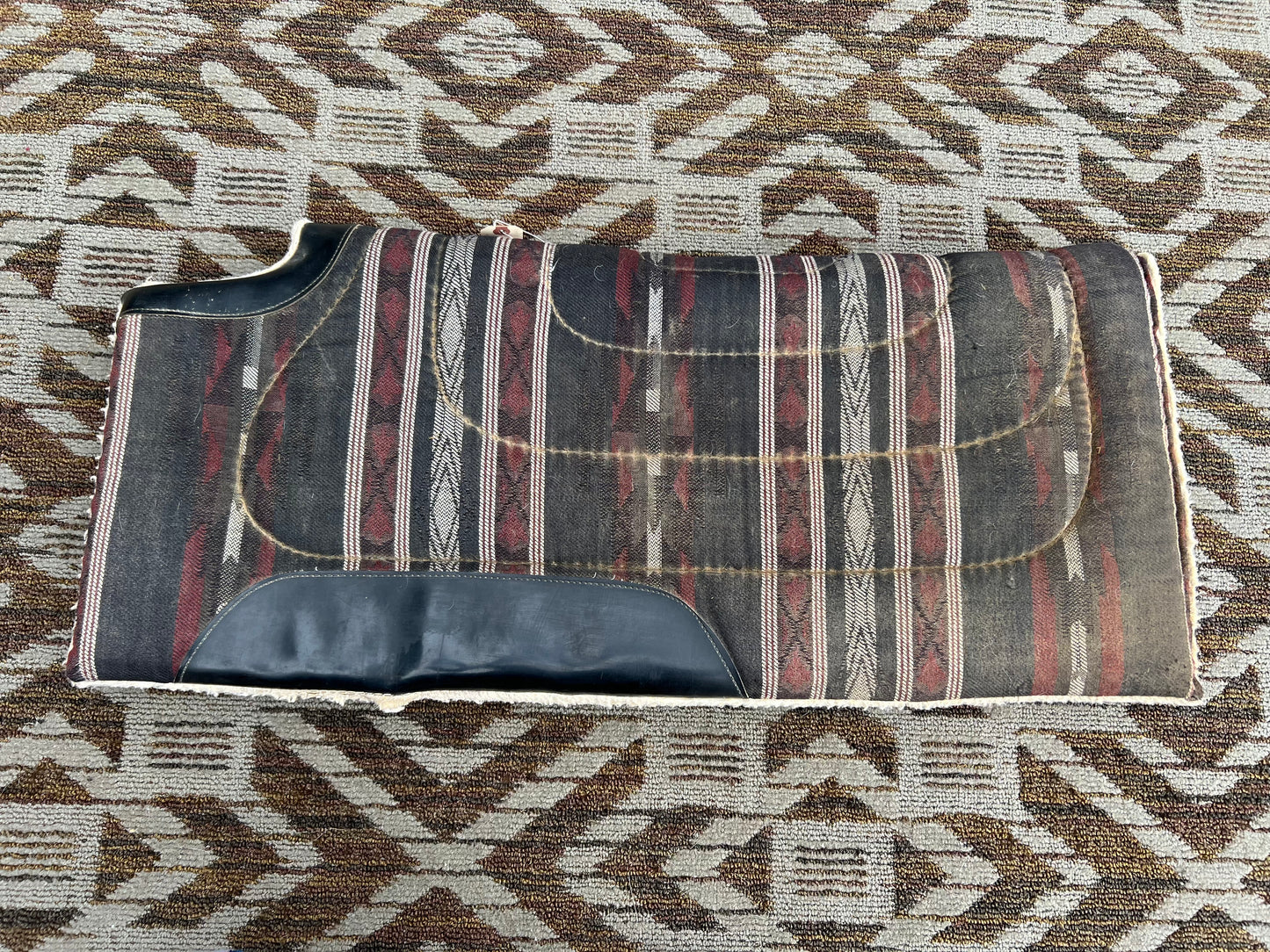 Western Fleece Wither Relief Pad