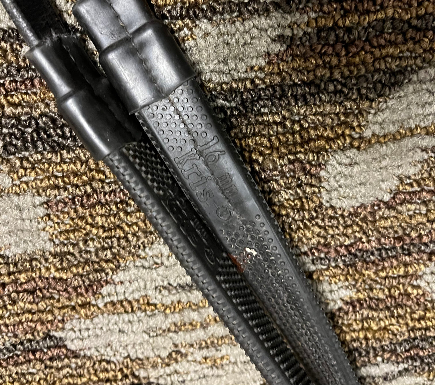 Kris Black Rubber Reins