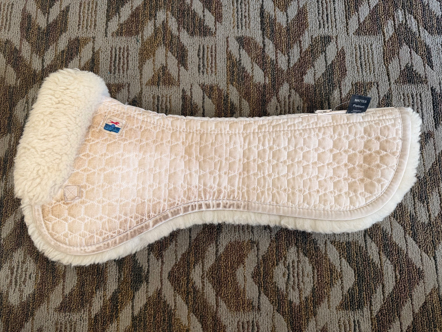 Mattes Large Half Pad