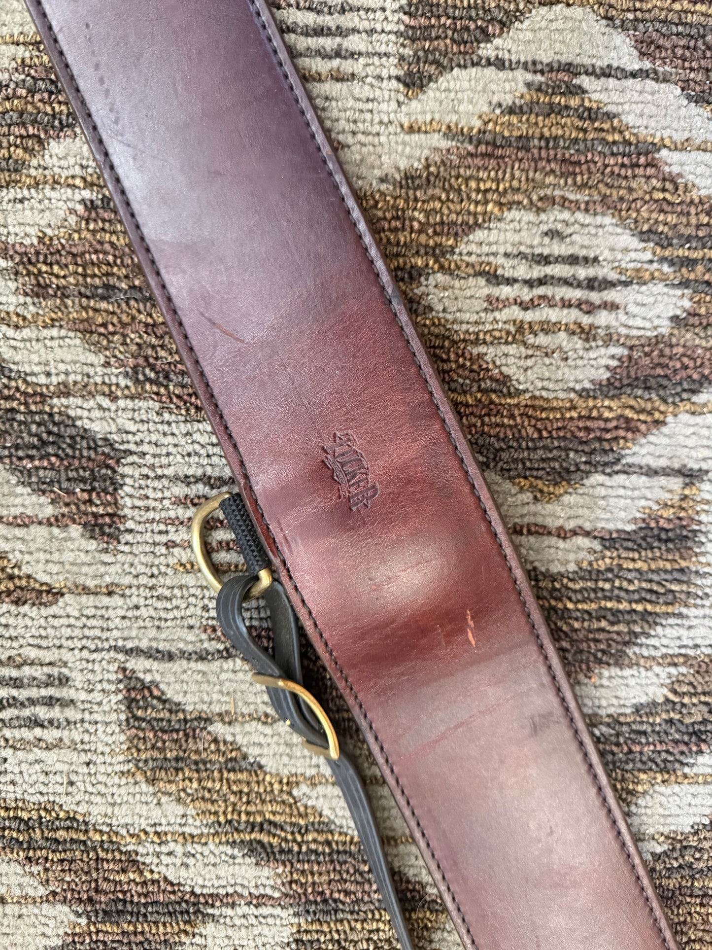 Tucker Leather Back Cinch