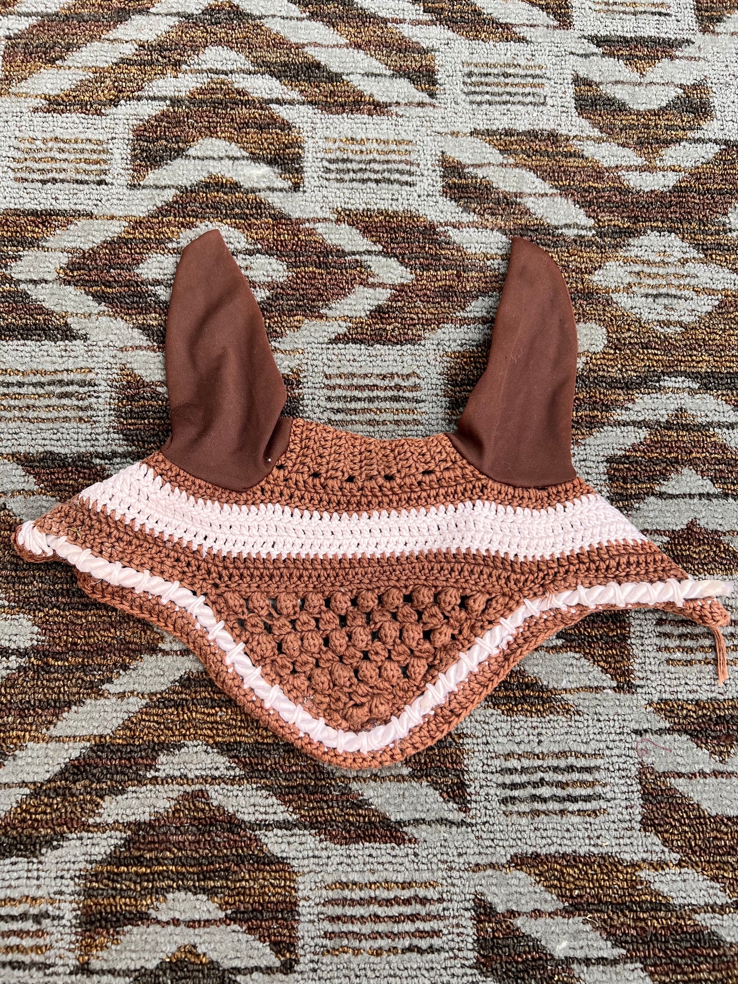 Brown/White Woven Bonnet