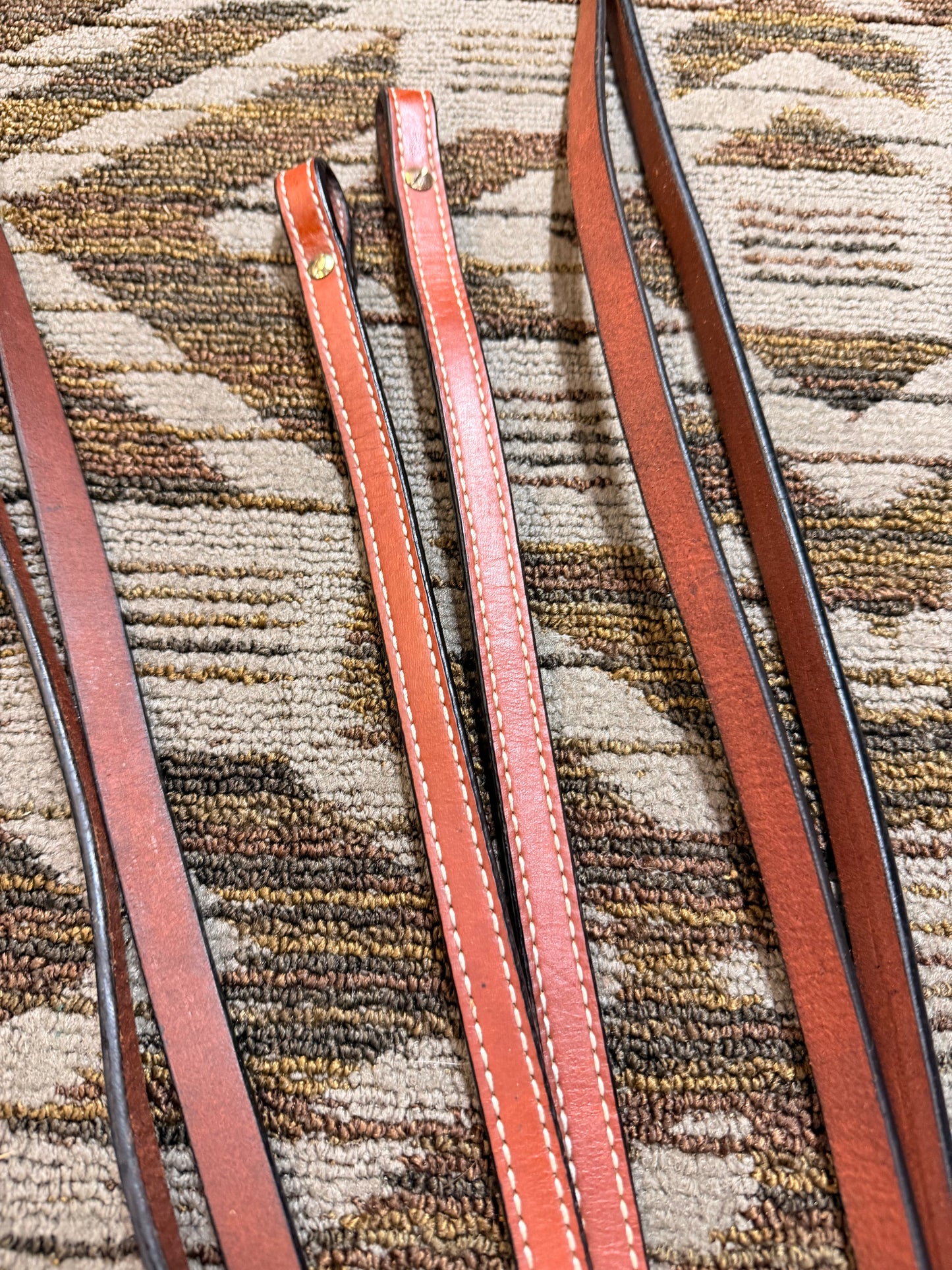 Medium Oil Split Reins