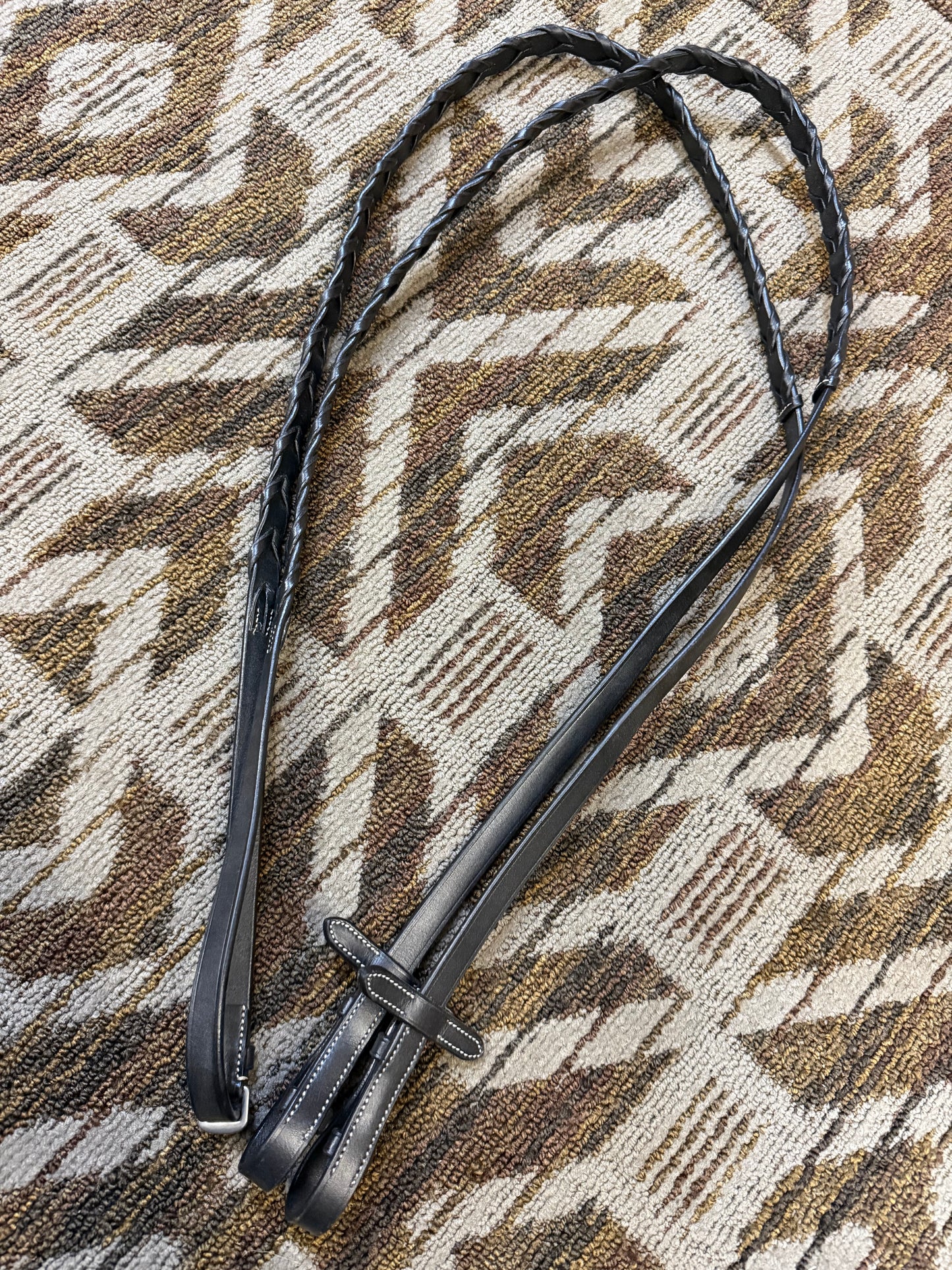 Black Laced Reins w/ Stoppers