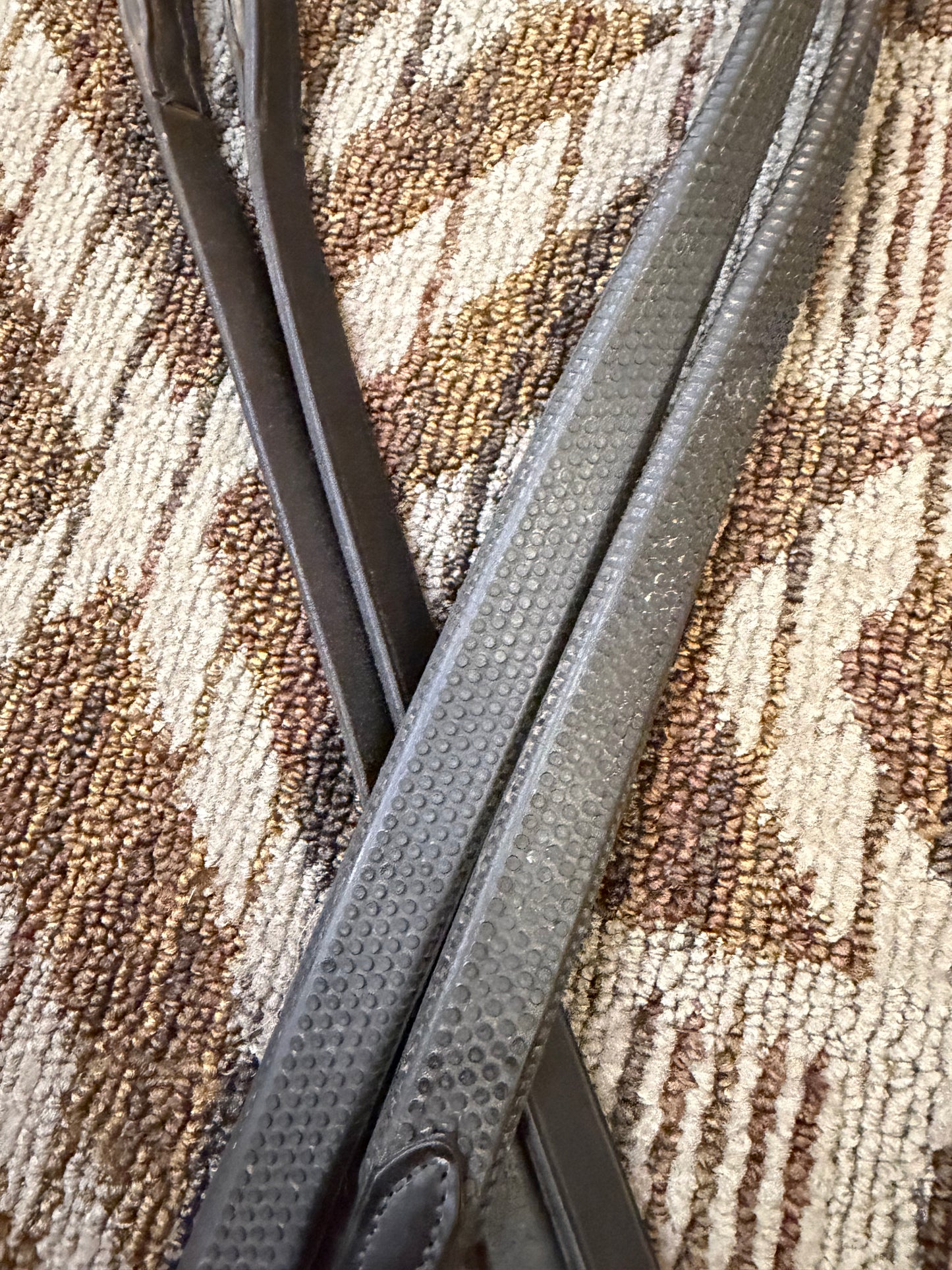 Black Rubber Reins