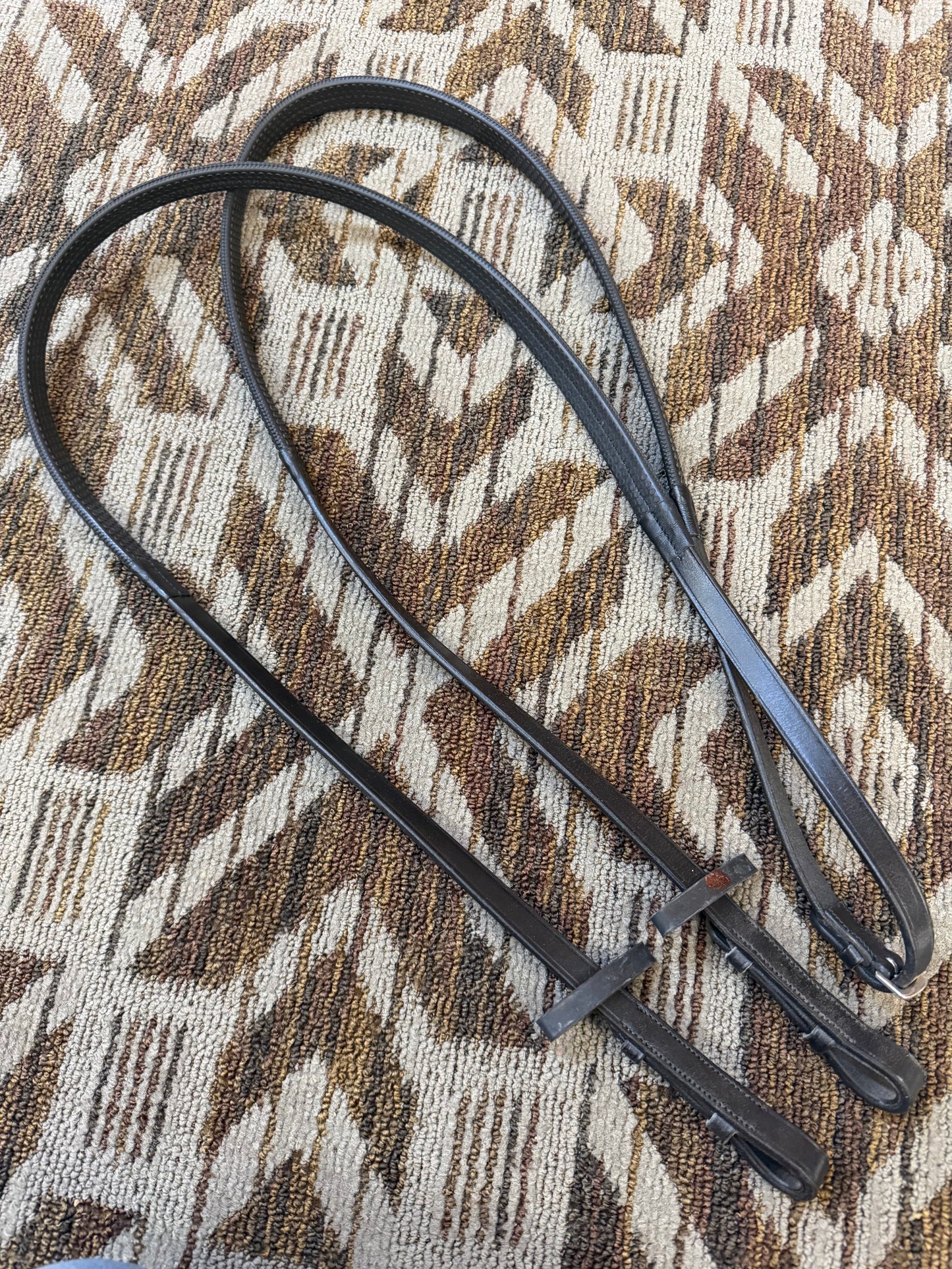 Black Rubber Reins
