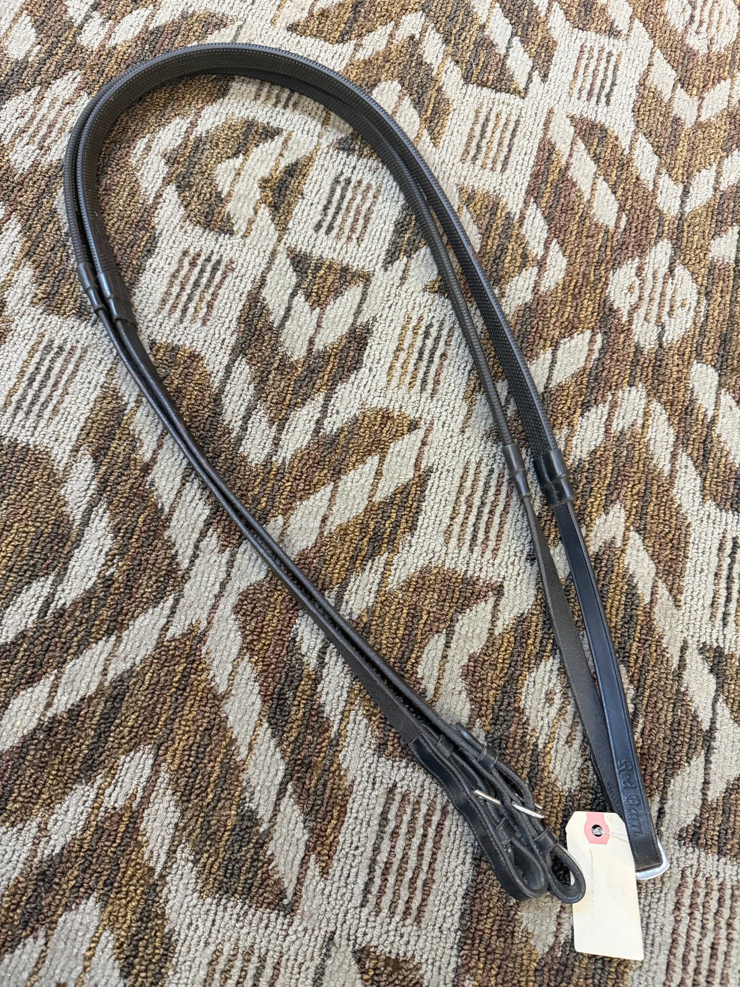 Red Barn Black Rubber Reins