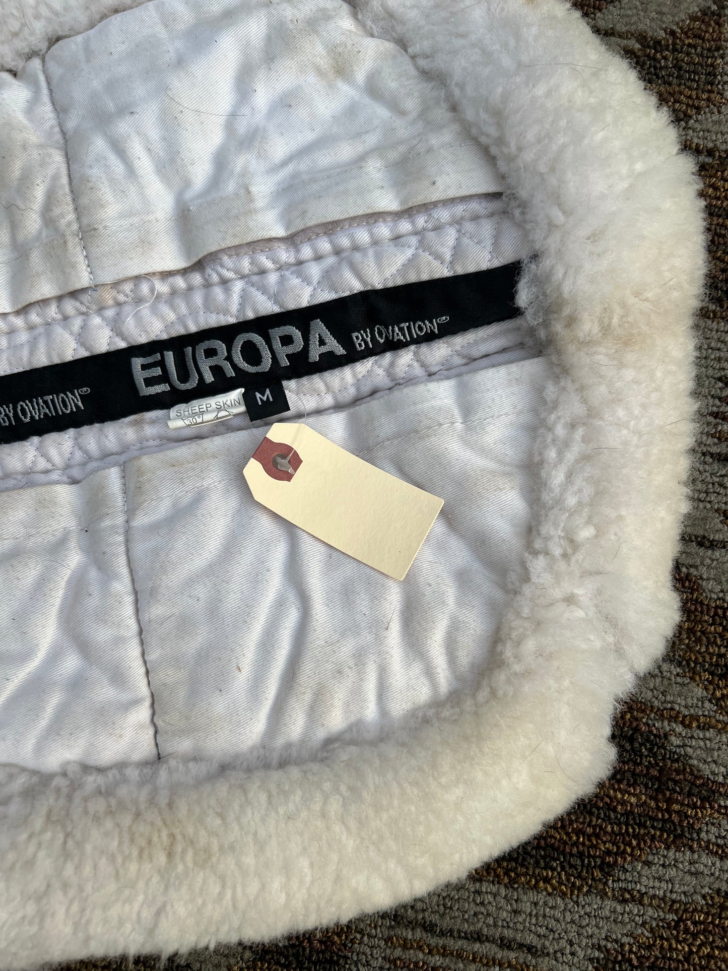 Ovation Europa Sheepskin Half Pad - M